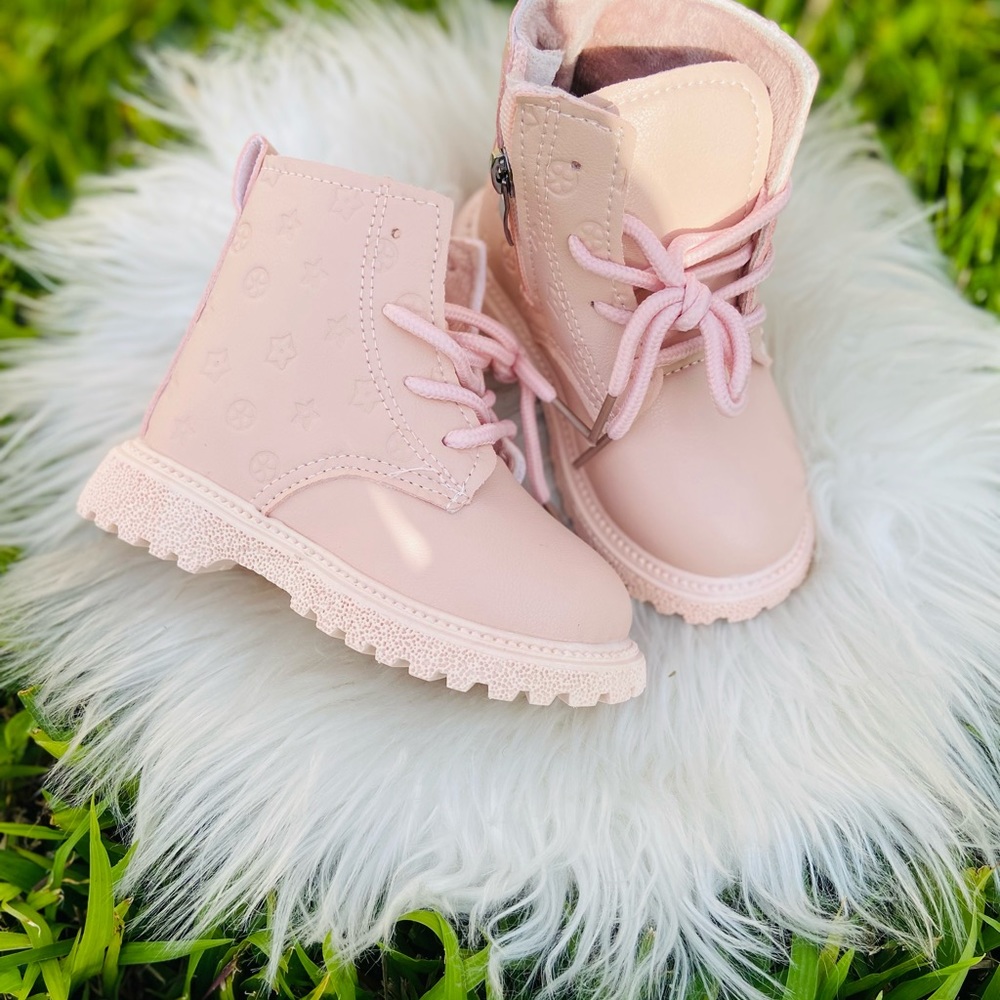 Fashion 😍 Printed Pink 💖 Ankle Boots